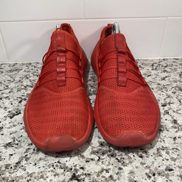 Nike Payaa Premium Lifestyle Shoe 807738 660 Triple Red / Red Men's Size 11 - Picture 2 of 7